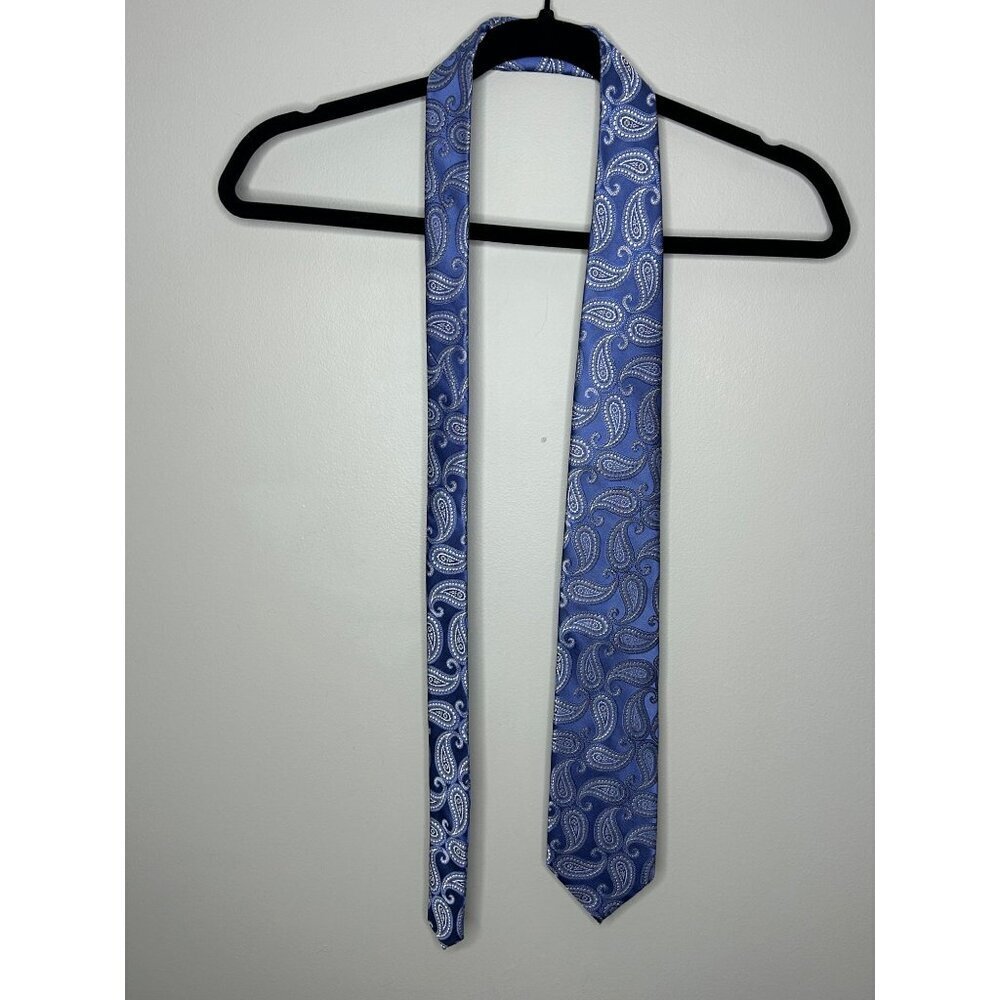 Michael Kors Blue Paisley Necktie Mens EUC